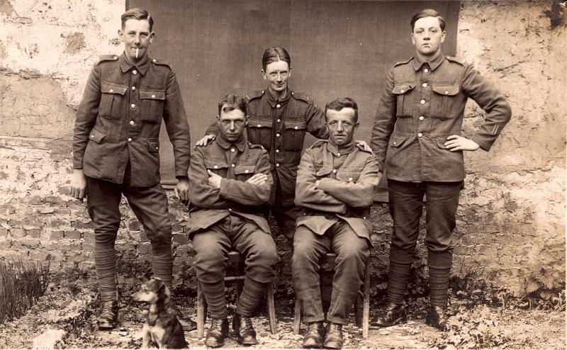 Soldiers June 1918.jpg - Soldiers from the 1st World War - June 1918  Seated on right is Harold Hutchenson.